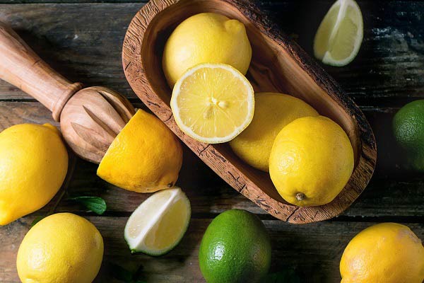 فواید آب لیمو ترش برای پوست