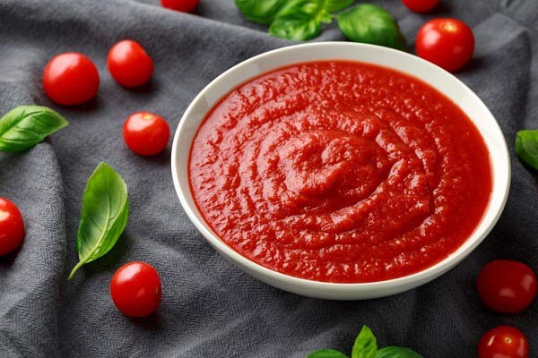 خواص رب گوجه فرنگی برای پوست