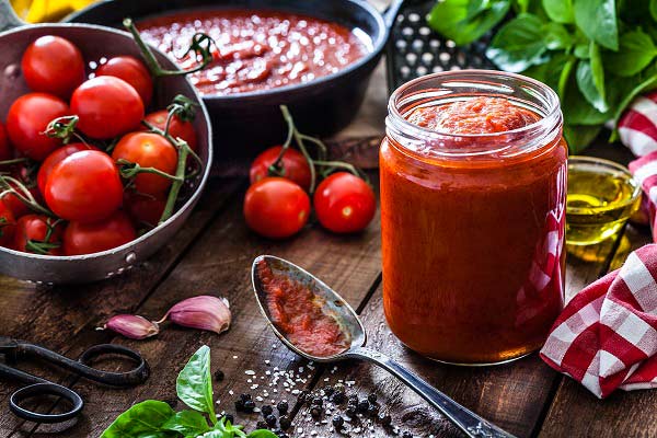 علت سیاه شدن رب گوجه‌فرنگی